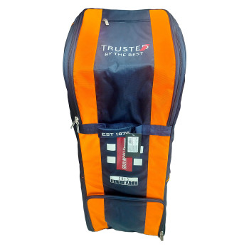 GN3.5 Ultimate Duffle Cricket Kit Bag  -  Navy