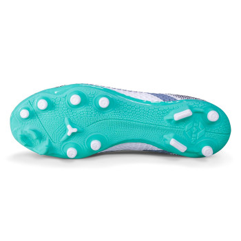 Nivia dagger football shoes hotsell