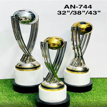 An 744 Trophy  -  38 Inch, Silver